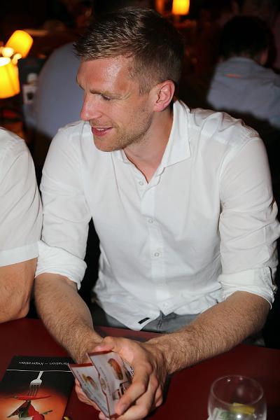 2016-06-06 22-15-36.JPG